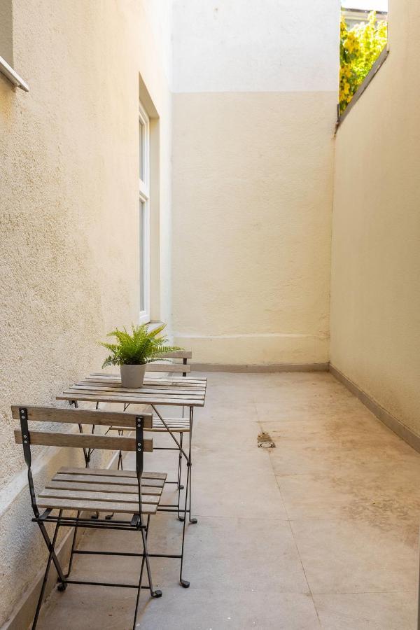 Cozy Apartment, 2 Private Terraces, 8 Min To City Center Wenen Buitenkant foto